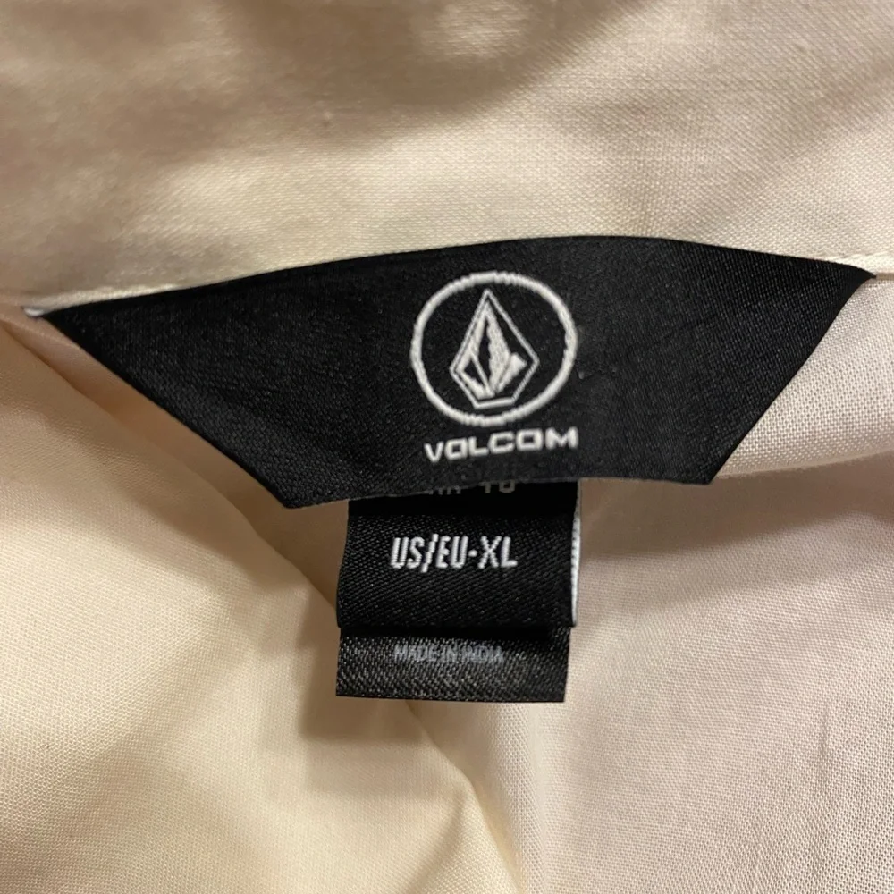 Volcom Cream Casual Button Down Shirt - Picture 2 of 4